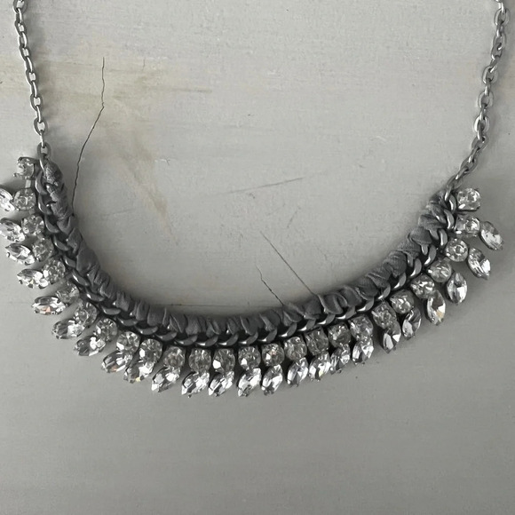 Abercrombie & Fitch Silver Gray Fabric Rhinestone Bib Necklace - Picture 2 of 2